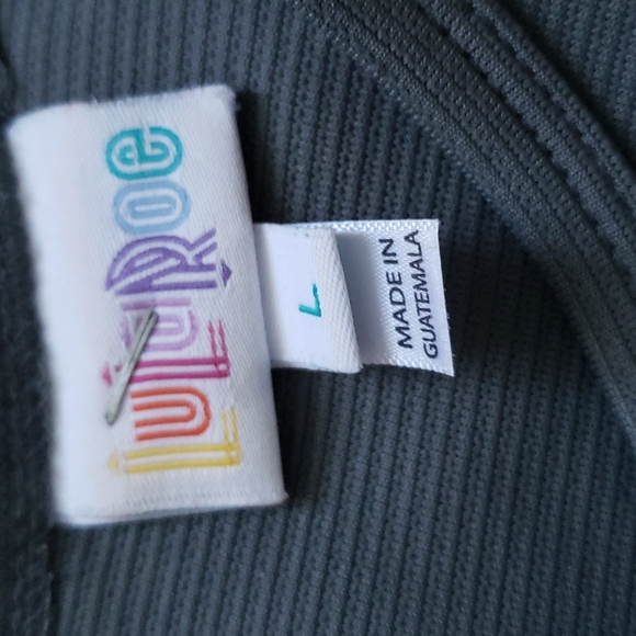 Bundle of Dresses - Picture 3 of 9